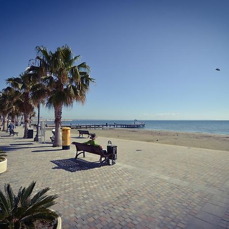 Krasas Beach Apartment Rentals Larnaca Chambre photo